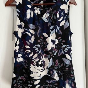Ivanka Trump floral pattern top